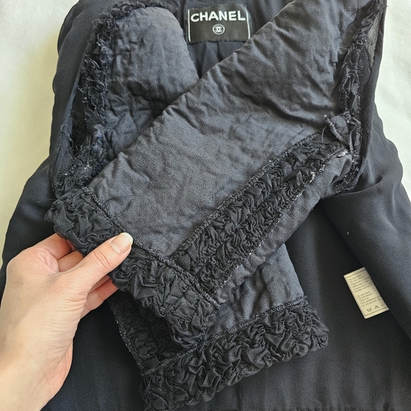 🥂HostPick*Chanel Jacket Skirt 2-Piece Set - Picture 5 of 15